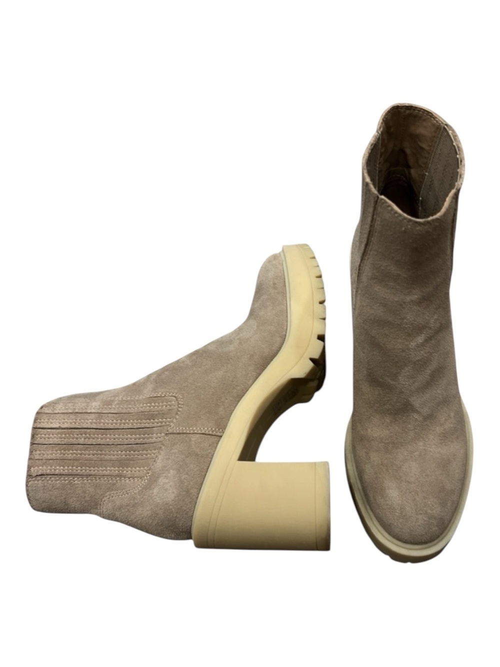Dolce Vita Caster H2O waterproof lug sole platform booties color Dune suede 7.5